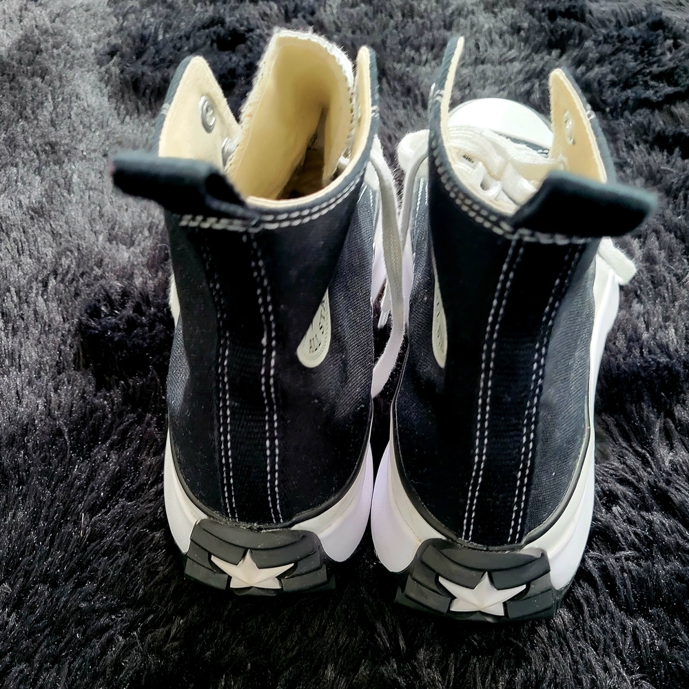 Converse Black and White Platform High-Tops - Picture 3 of 4